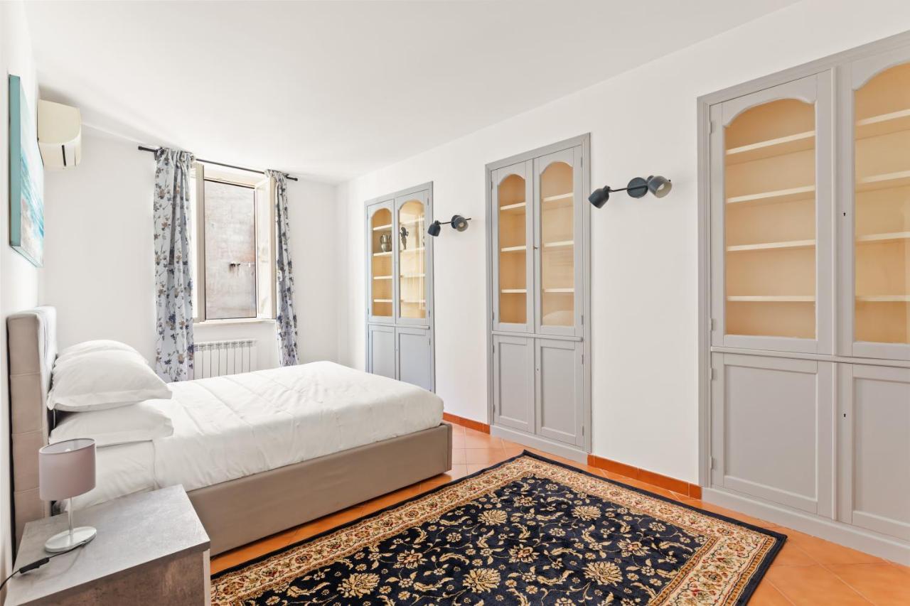R.C. Cappellari Loft Campo De' Fiori Lägenhet Rom Exteriör bild